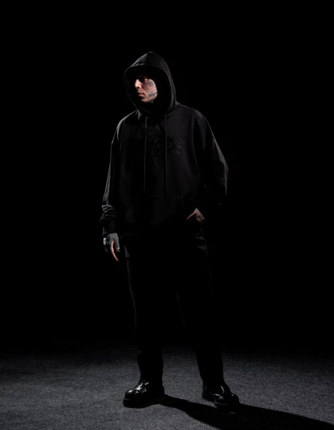 SATURNA Men concept image